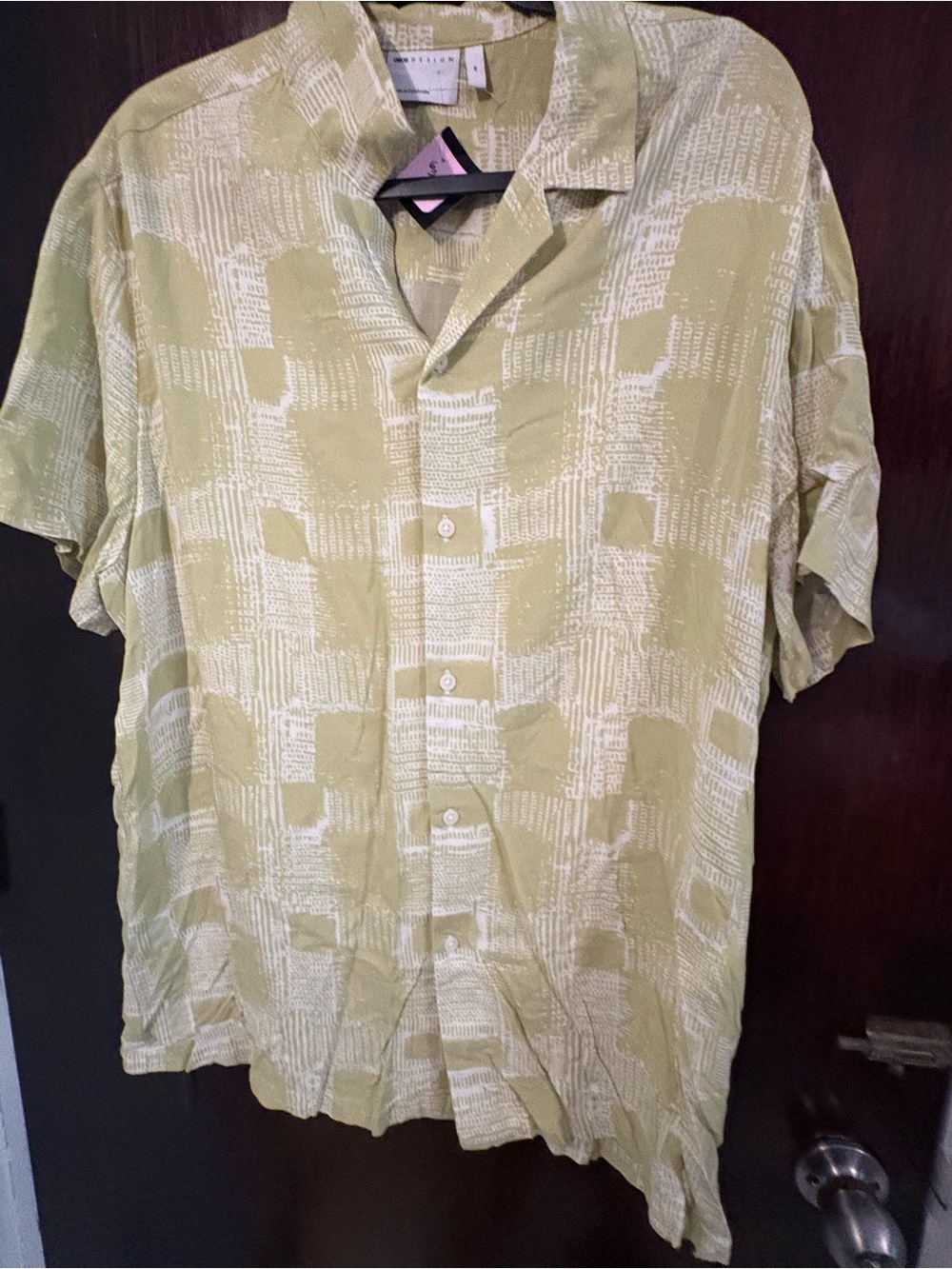 Bundle 2 for $40. NWT ASOS . Olive Green Short-Sleeve Button-Down Shirt. Size M.